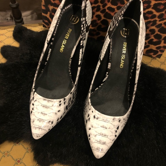 River Island stylish heel Sz 39 - Picture 3 of 4